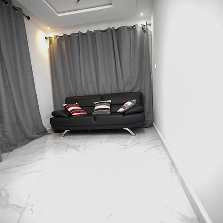 Marysin Guest House Accra Ngoại thất bức ảnh
