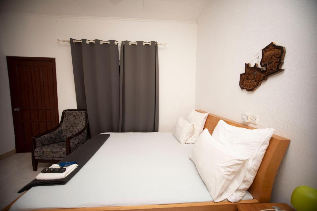 Marysin Guest House Accra Ngoại thất bức ảnh